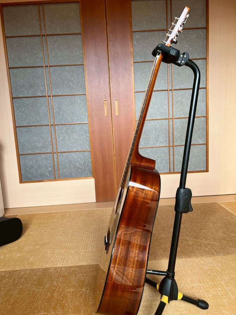 Sヤイリ YDT-18お値打ち　　総単板【生産終了品】　　　　新品同様希少品