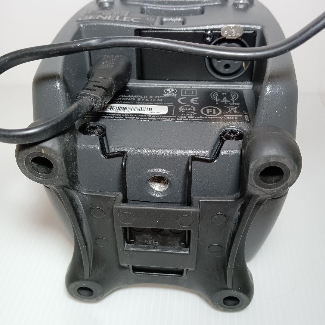 GENELEC 8010A ジェネリック スピーカー グレー 1個 片方