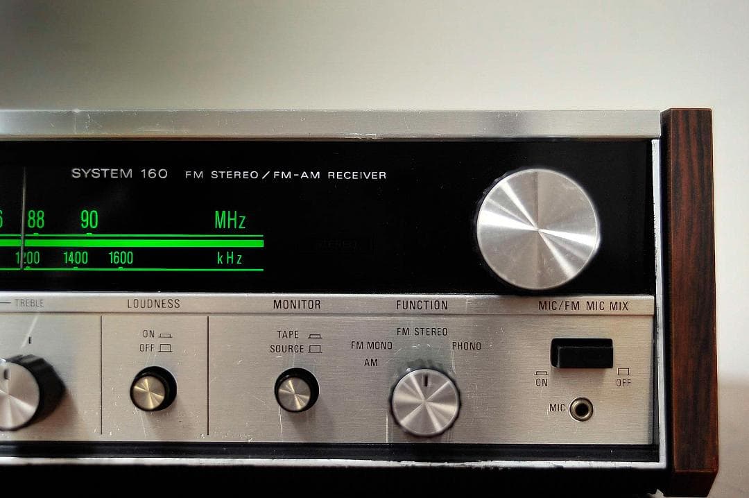 【来る4月計画の福岡分移転のため処分価格】ラジオ・オーディオへの楽しさソニー！