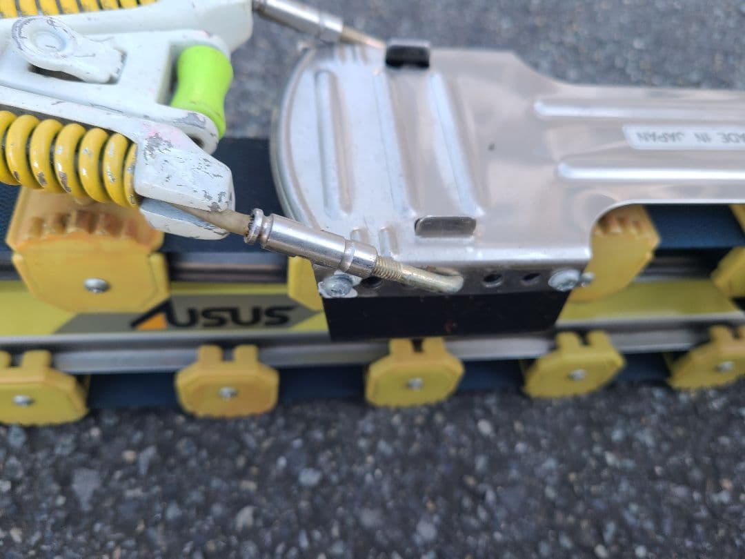 AUSUS グラススキー