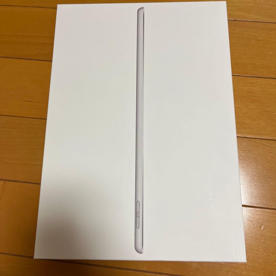 Apple iPad 第7世代32GBシルバー 本体