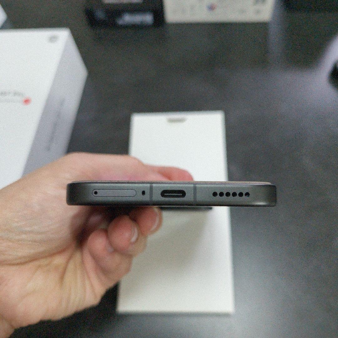 【美品】国内版 Xiaomi 15T Pro 1TB ブラック