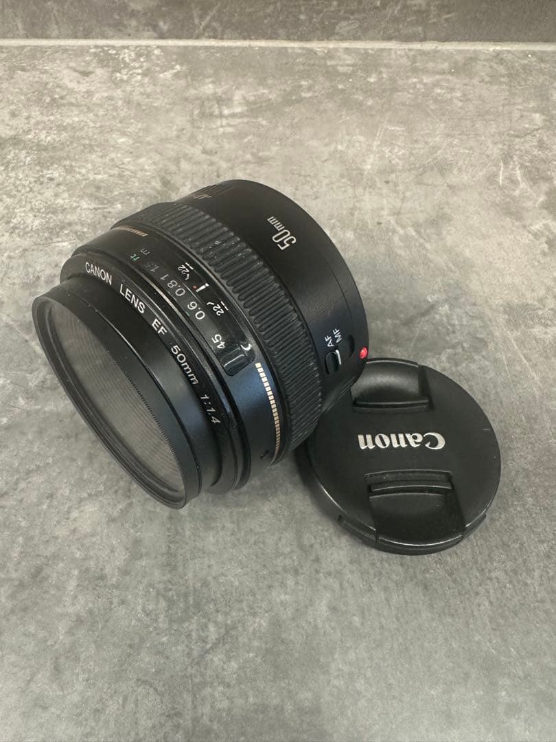 Canon EOS 6D + EF 50mm レンズ　F1.4