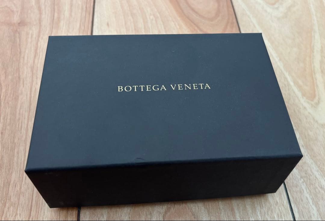 【極美品】BOTTEGA VENETA キーリング　ブラック