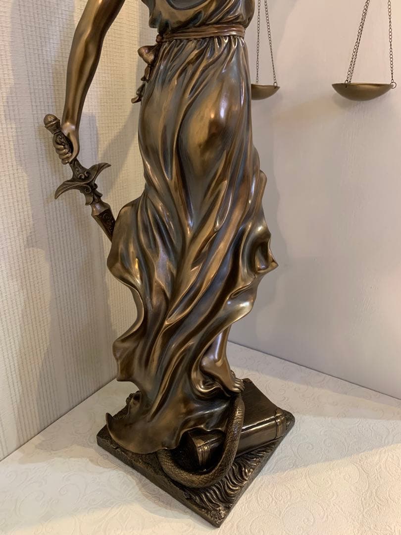 アンティーク 正義の女神の置物 像 ID-391