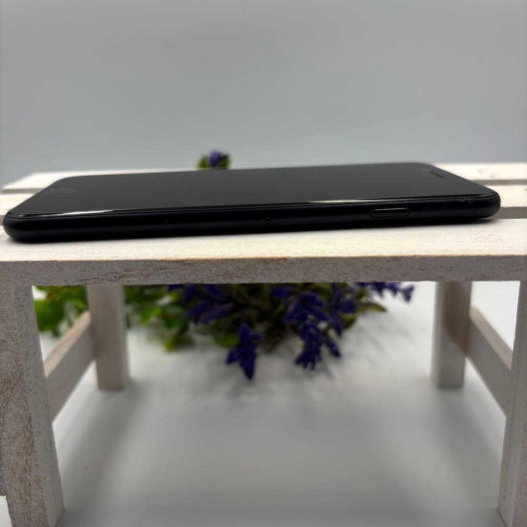 iPhone SE第3世代 128GB ミッドナイト 352