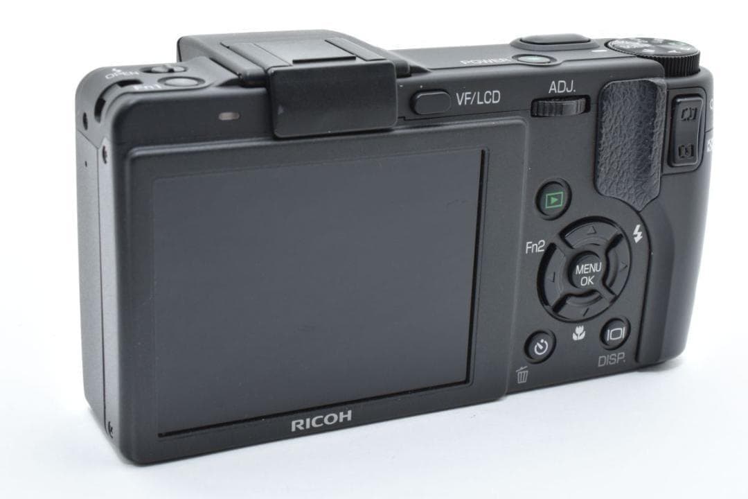 【大人気】RICOH リコー GX200 コンパクト デジタルカメラ コンデジ