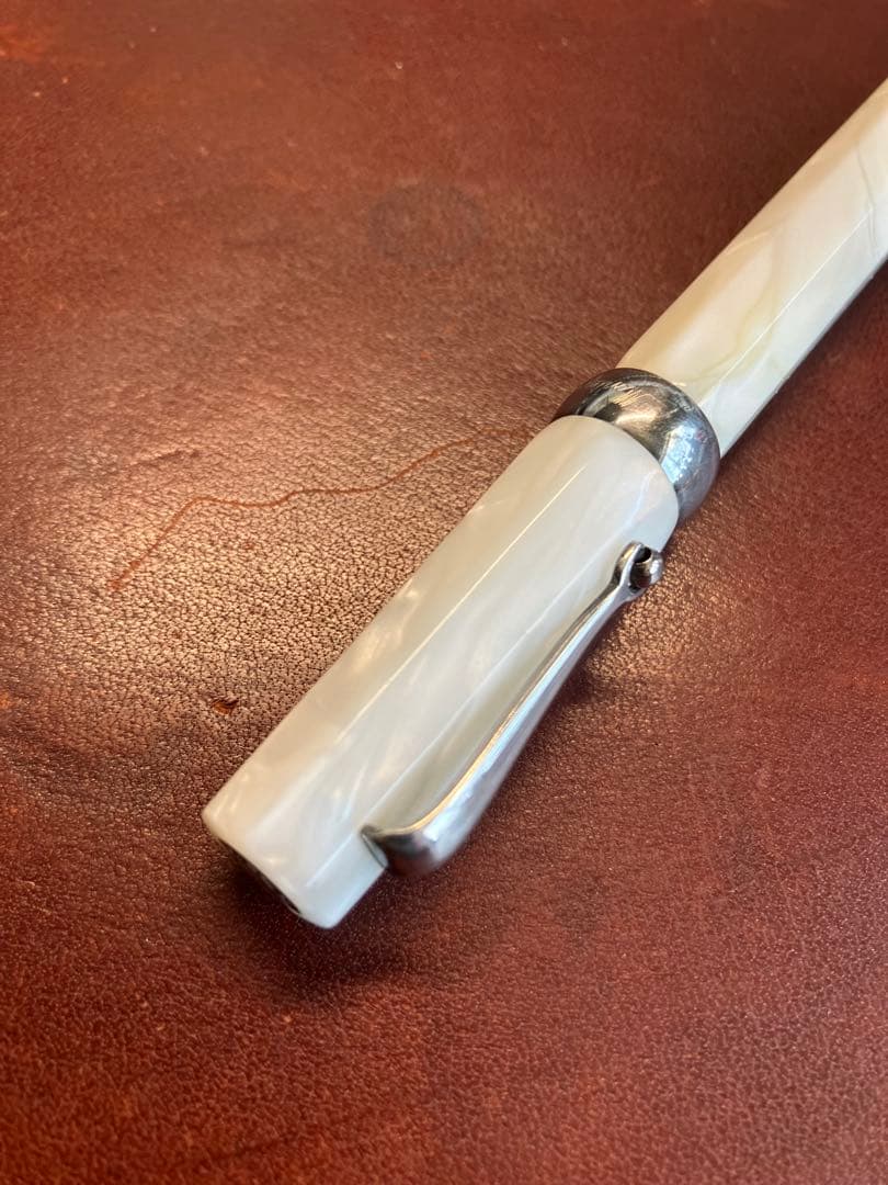 d*r様 モンテグラッパ SV925 ローラーボールペン ミクラ キャップ式 廃