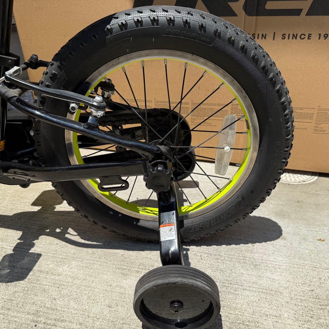 TREK キッズバイク　Precaliber プレキャリバー16インチ