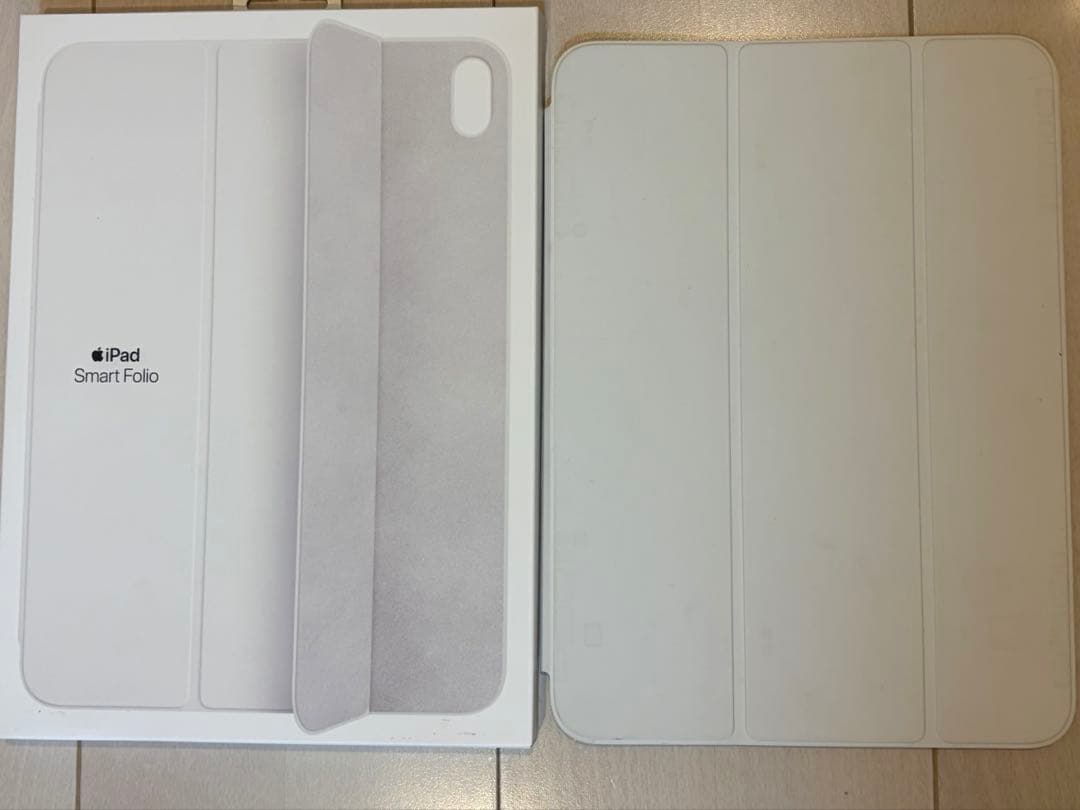 iPad本体 第10世代 10.9インチ 64GB シルバー ケース付き