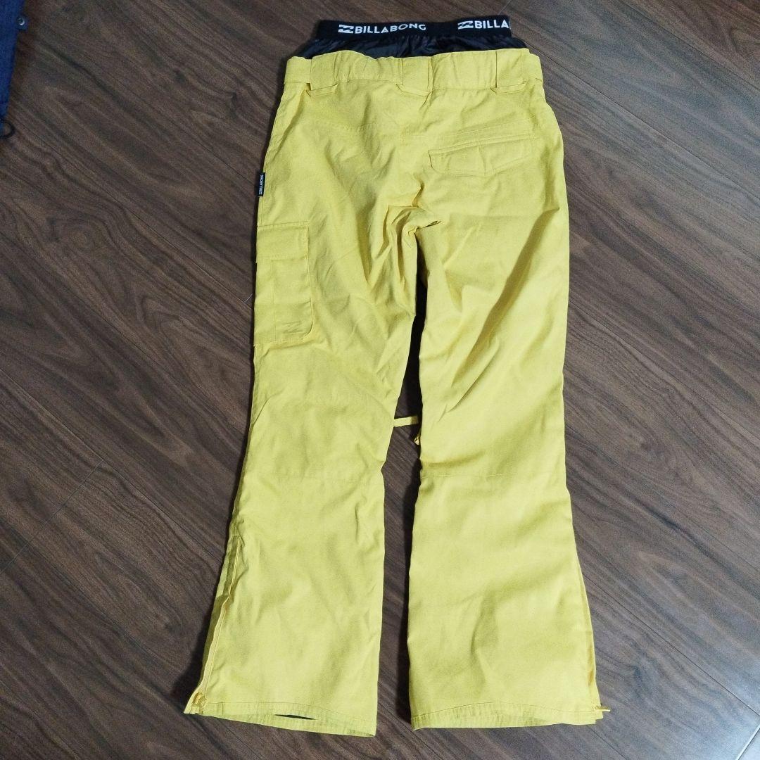 【極美品】ビラボン　スノボーウェア　上下　レディース　上M 下S