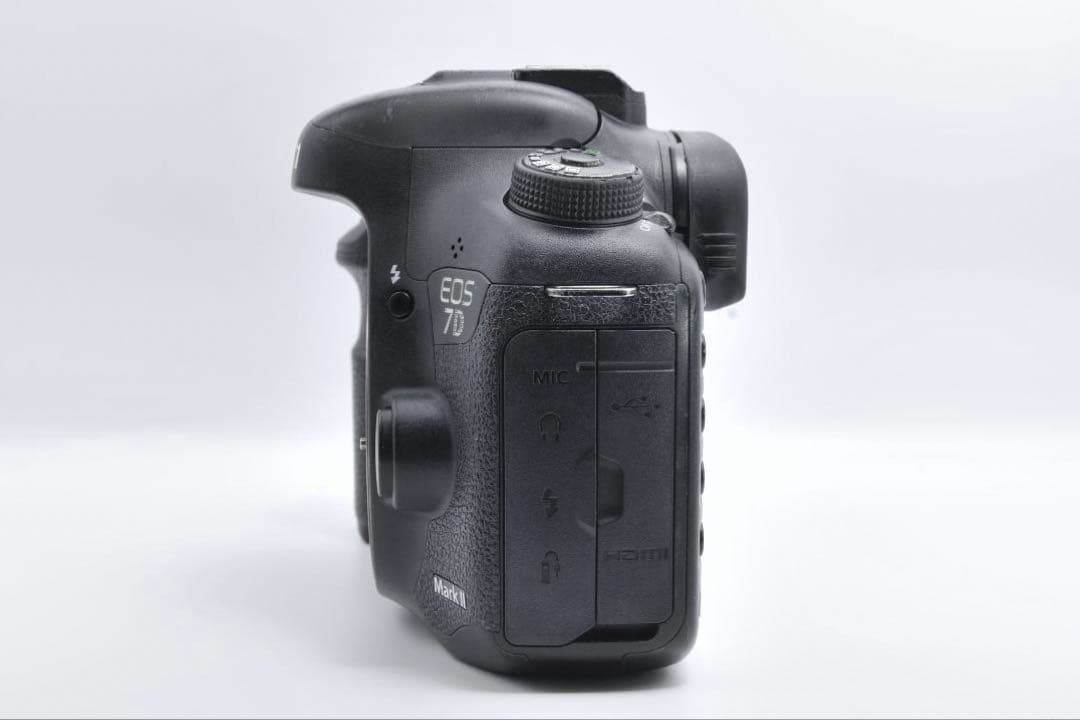 望遠レンズ付✨Canon 7D MarkⅡ 高速連写 スマホ転送 一眼レフカメラ