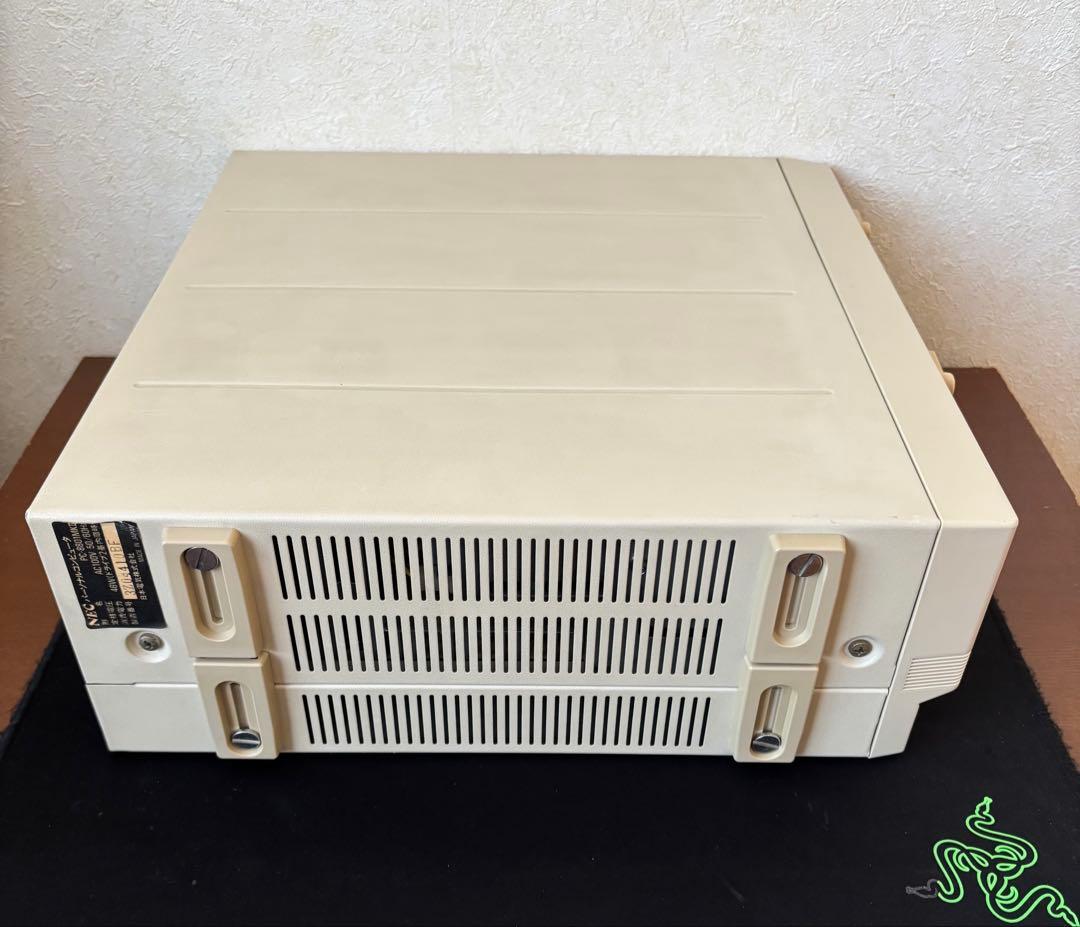 PC-8801mkII 本体とキーボード 動作品