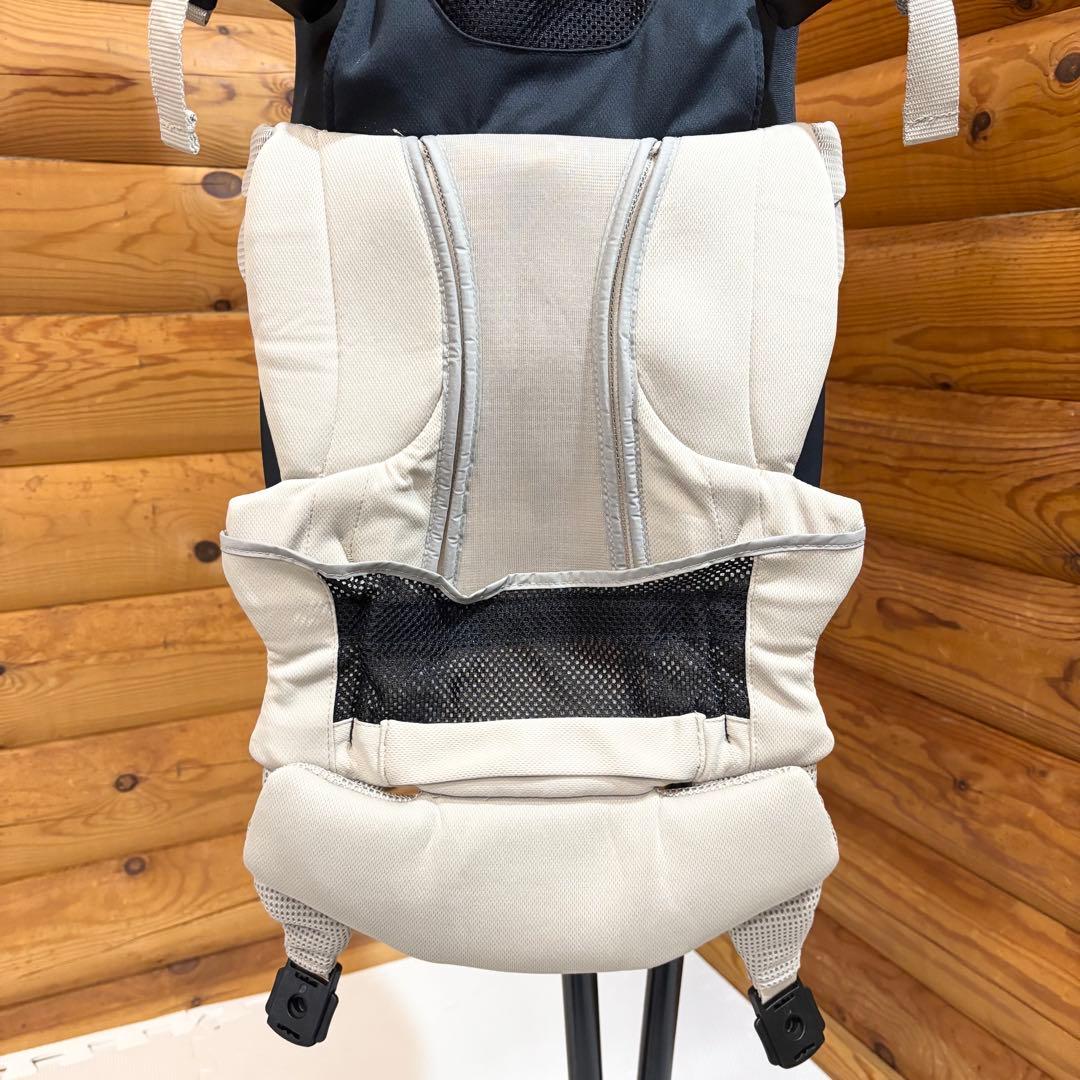 【極美品】Aprica アップリカ 抱っこ紐 ラクリス ベージュ 限定カラー