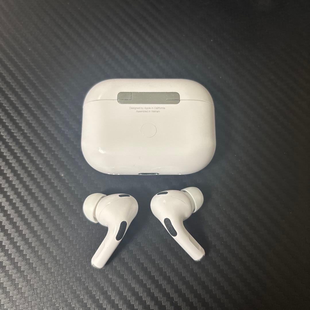 Apple AirPods Pro(第2世代)ホワイト 本体 充電ケース付き