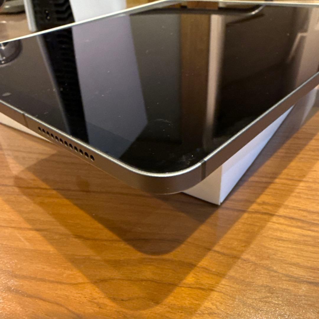 iPad 10.9インチ スペースグレー 64G Magic Keyboard付