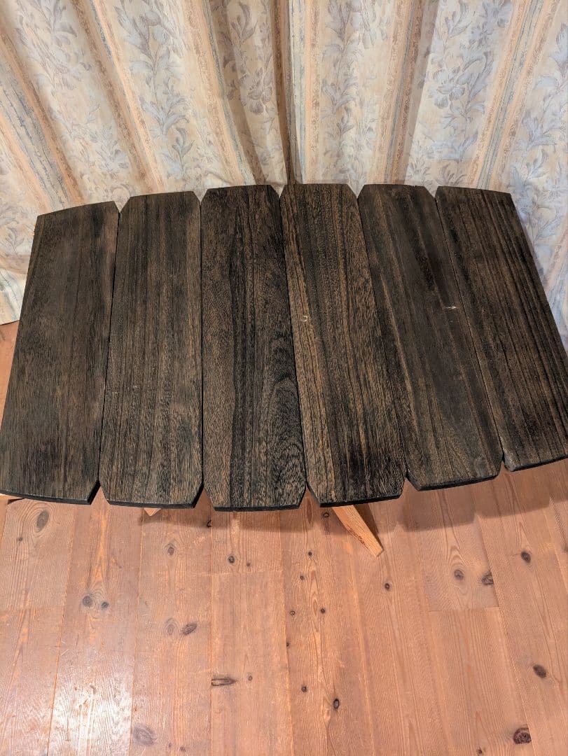 OUTSIDE IN　アウトドアイン　テーブル