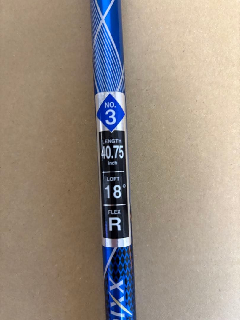 【美品】XXIO10ユーティリティ 18度 純正カーボンシャフト Rフレックス