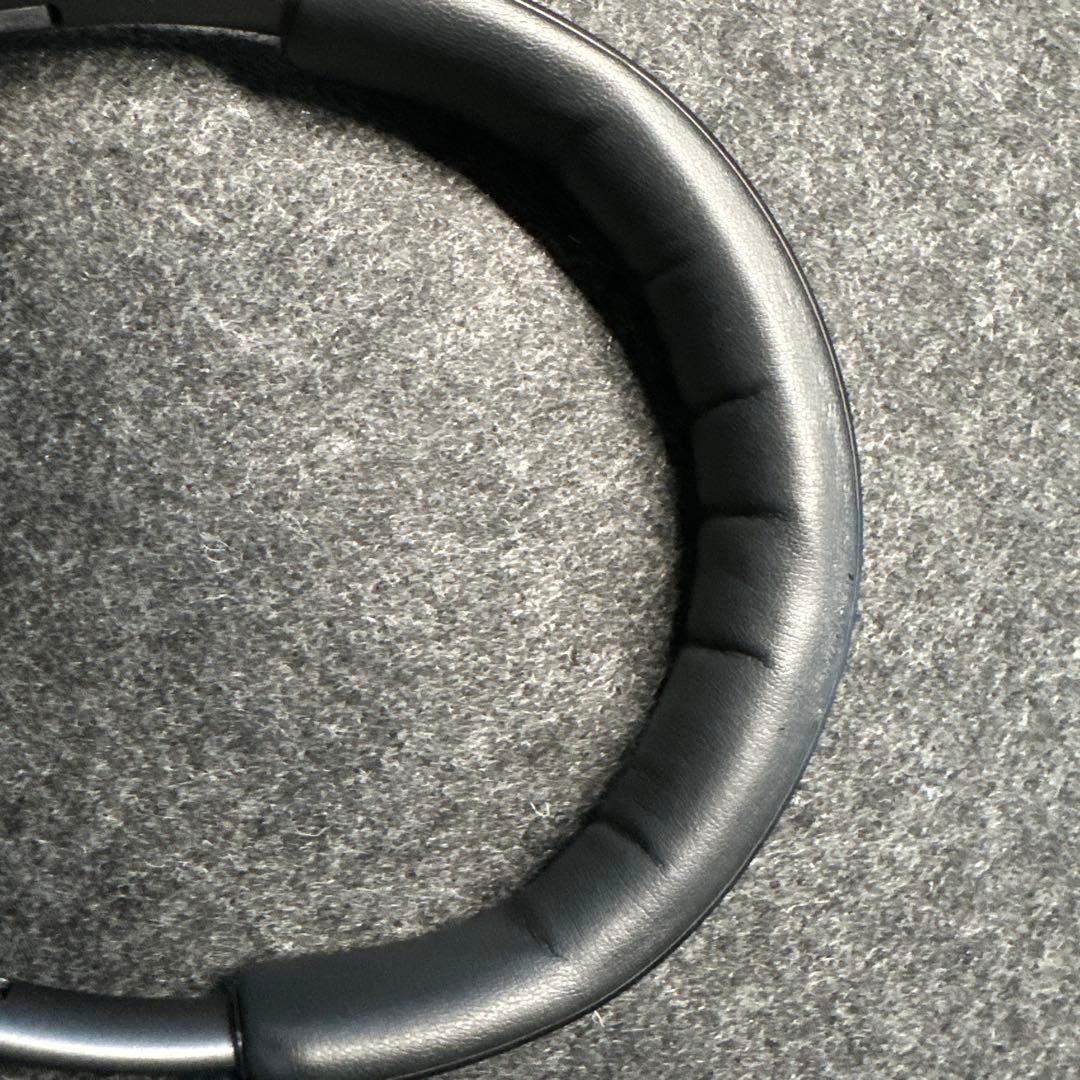 Bose QuietComfort Ultra Headphones カバー付き