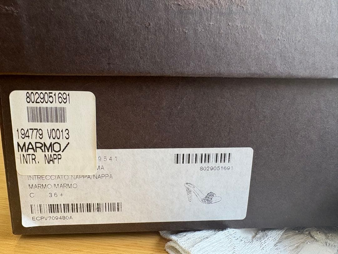 BOTTEGA VENETA ボッテガヴェネタイントレチャートサンダルミュール