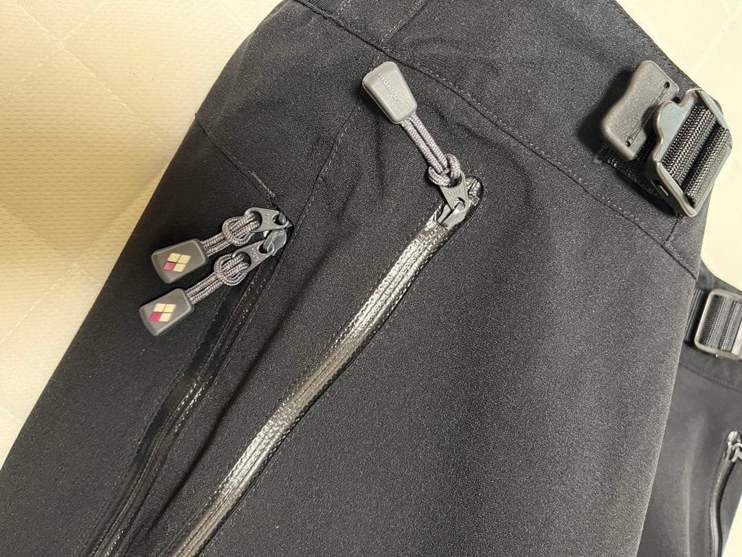 Montbellレディース用スキーパンツ・XL・黒