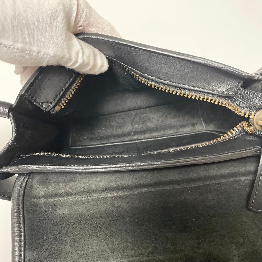 美品 coach ボディバッグ レガシー ターンロック レザー 黒 y2k