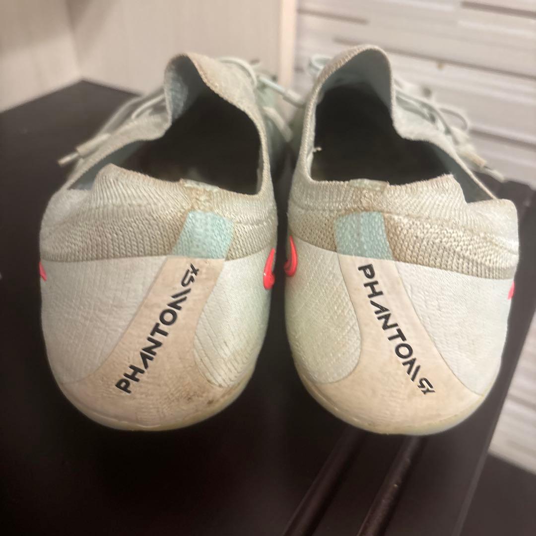 NIKEファントムGX2エリート