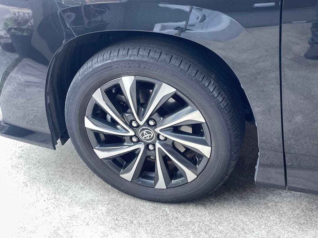 トヨタ 純正　タイヤホイールセット アルミ　１７インチ　①