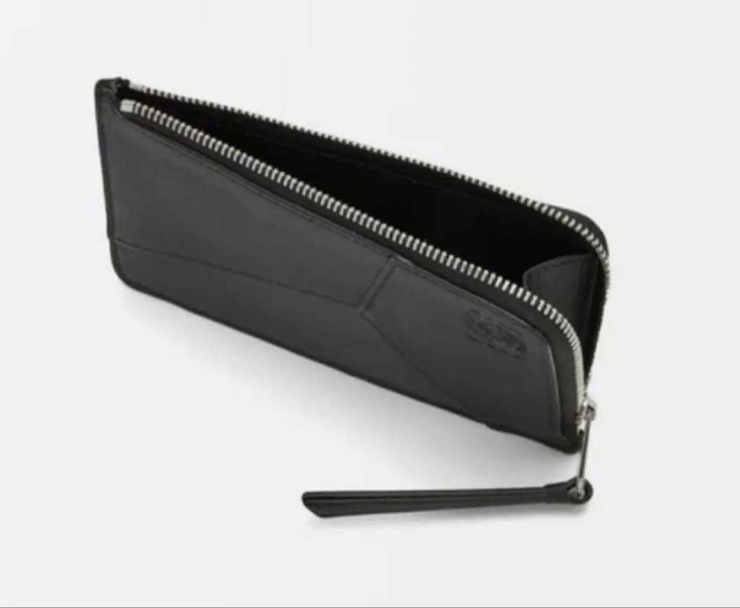 LOEWE 名刺入れ兼ケース