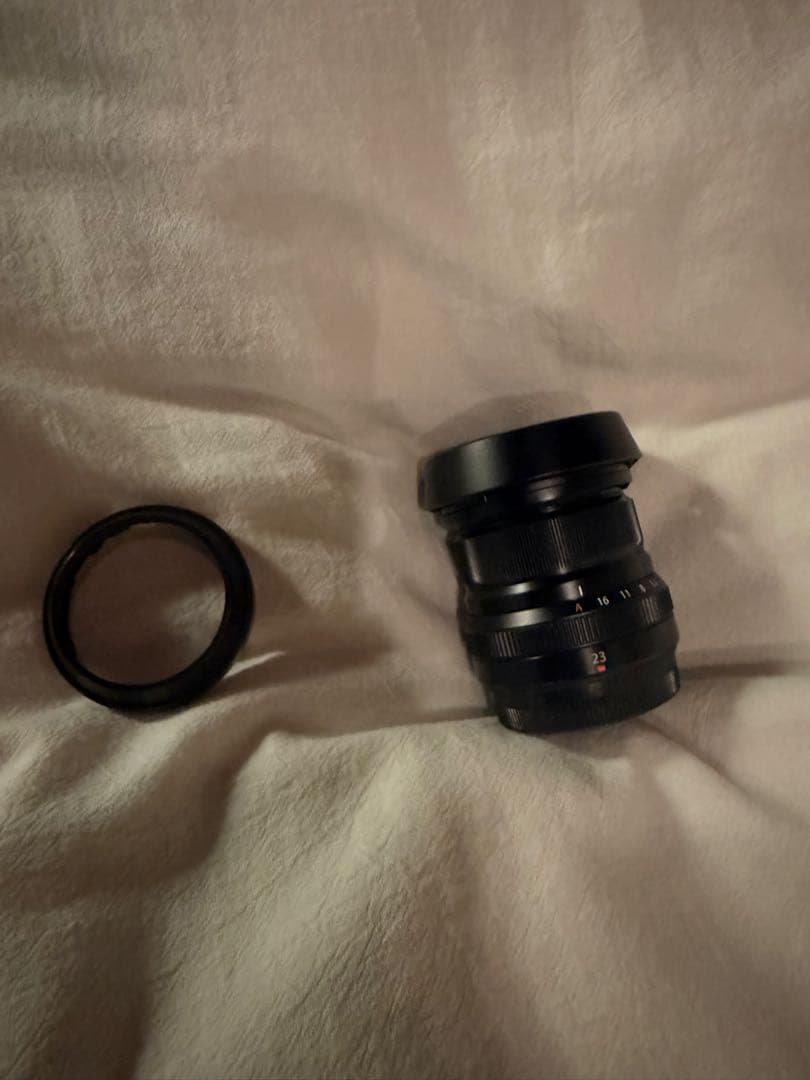 Fujifilm XF 23mm F2 R WR レンズフード付き