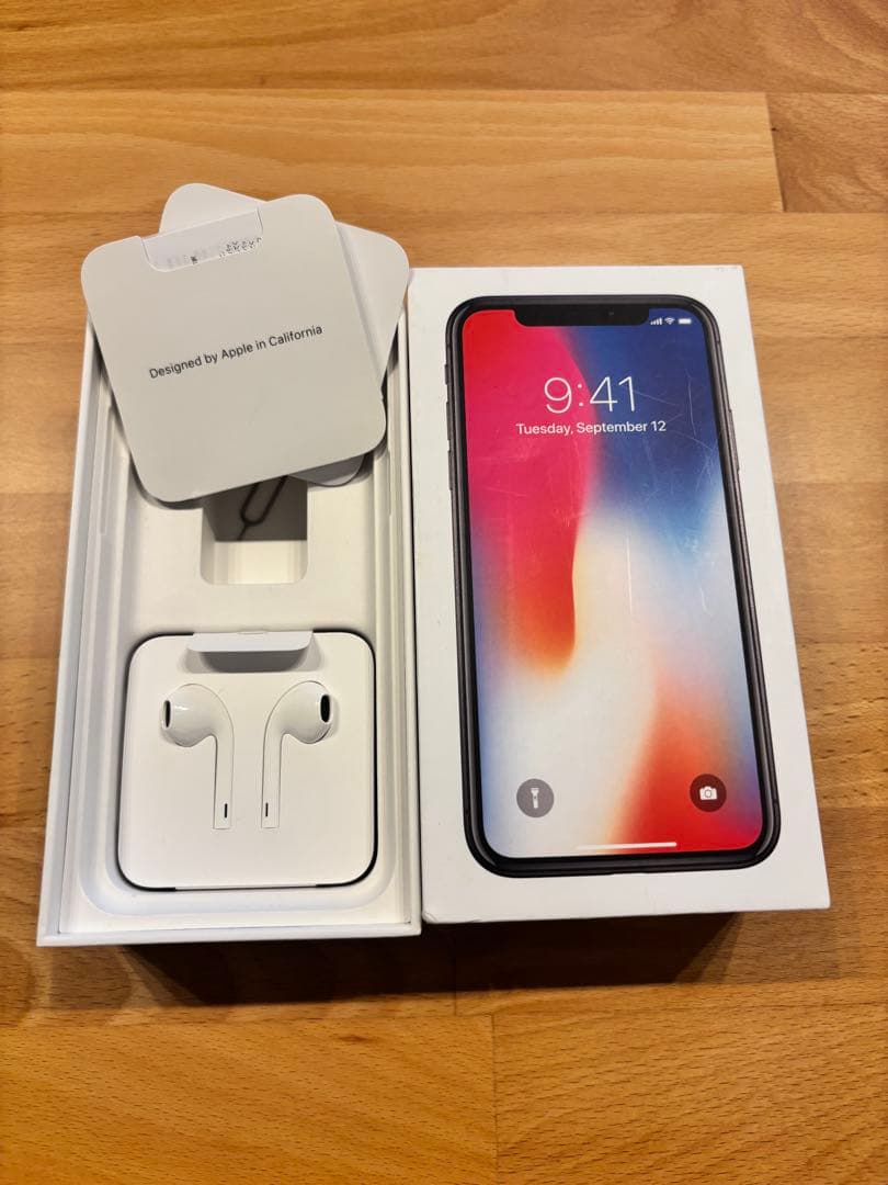iPhone X スペースグレー　64GB