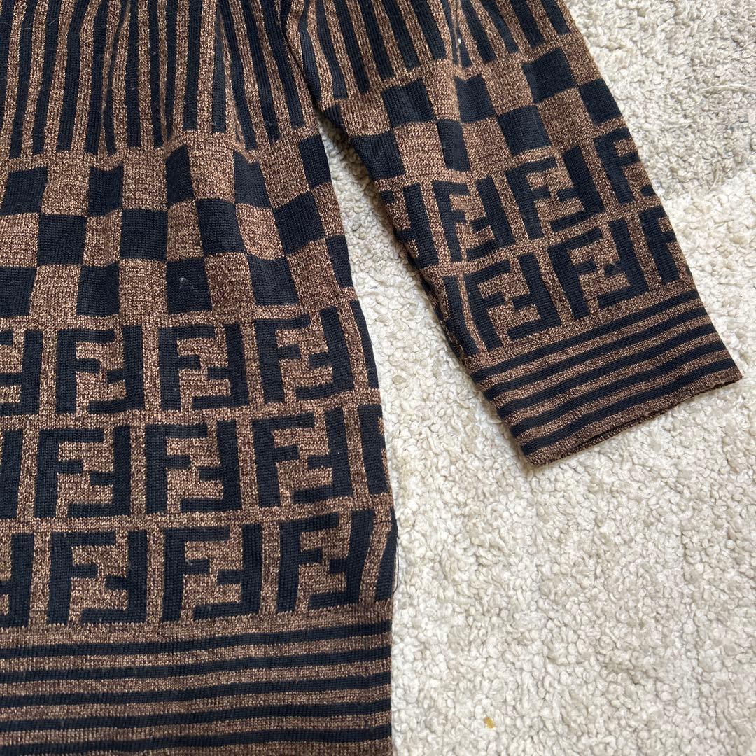 美品 FENDI ニットセーター