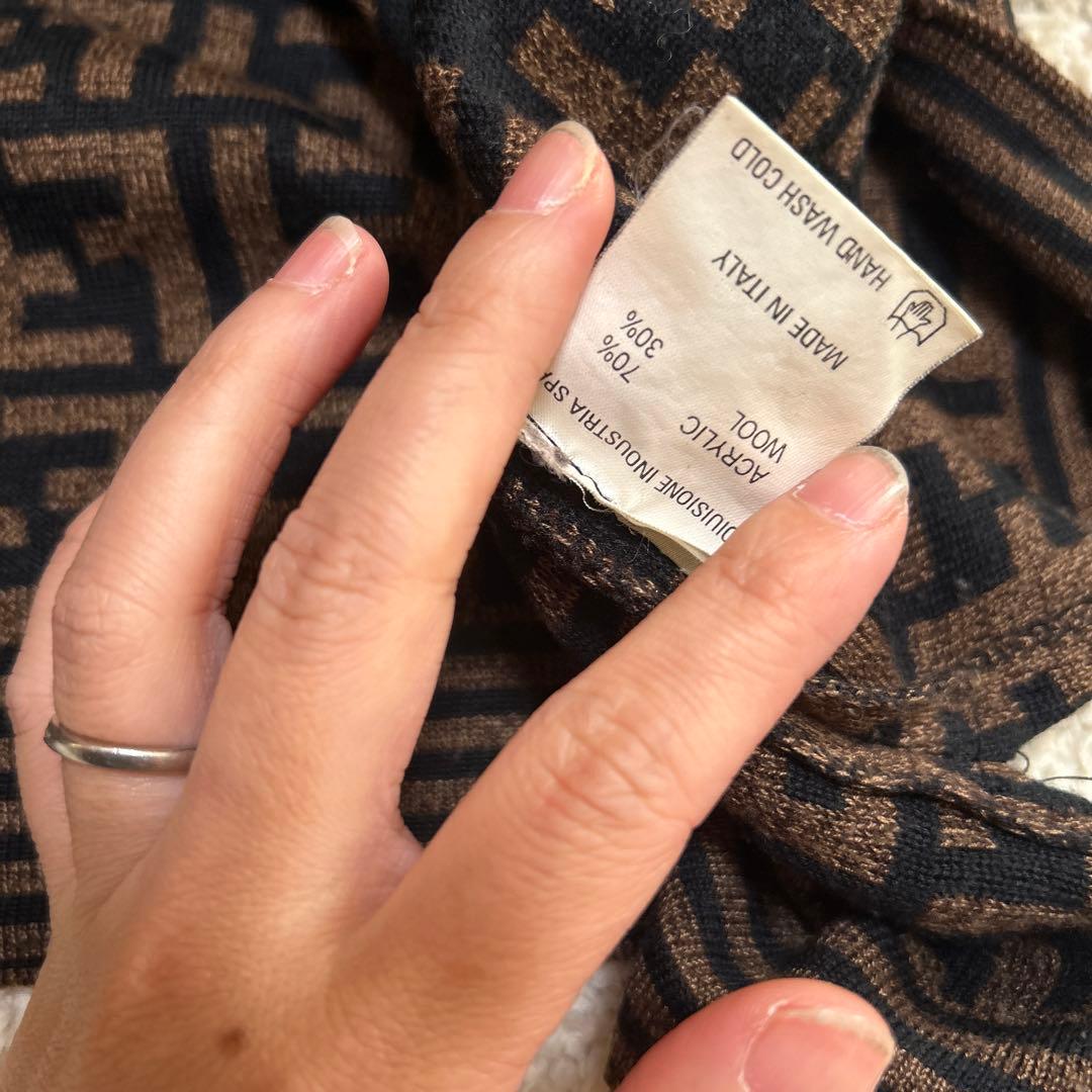 美品 FENDI ニットセーター