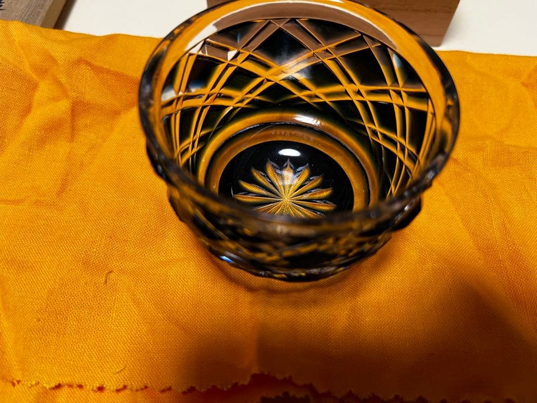 再値下げ‼️【未使用】尚古集成館監修、薩摩切子猪口、刻印入り、人気の藍