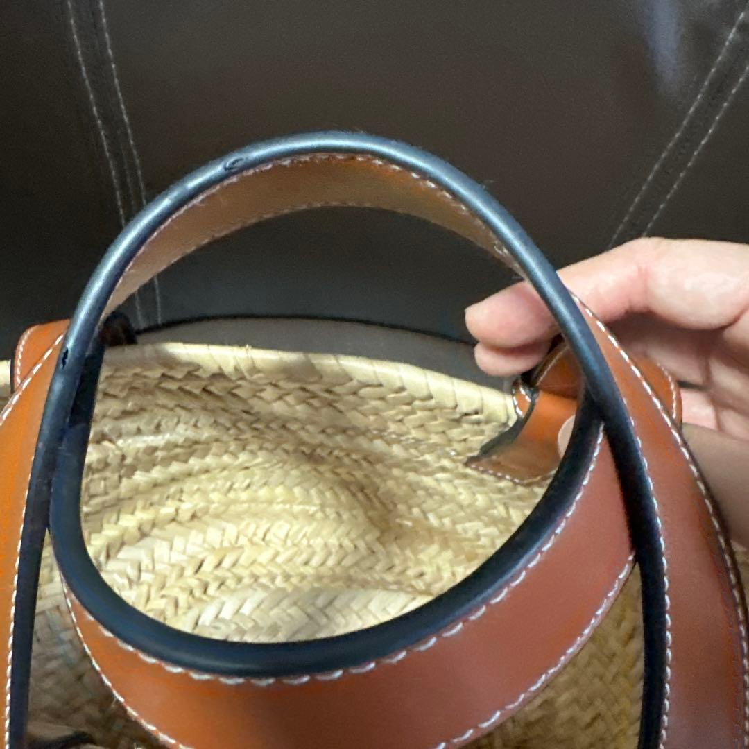 ロエベ　カゴバック