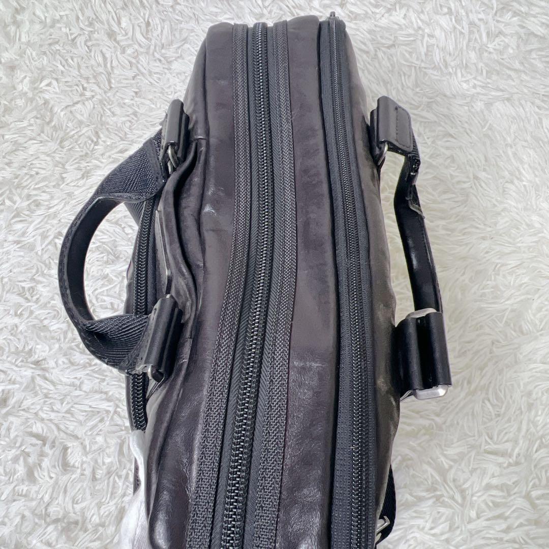TUMI ALPHA BRAVO スリム コミューター ブリーフケース　レザー