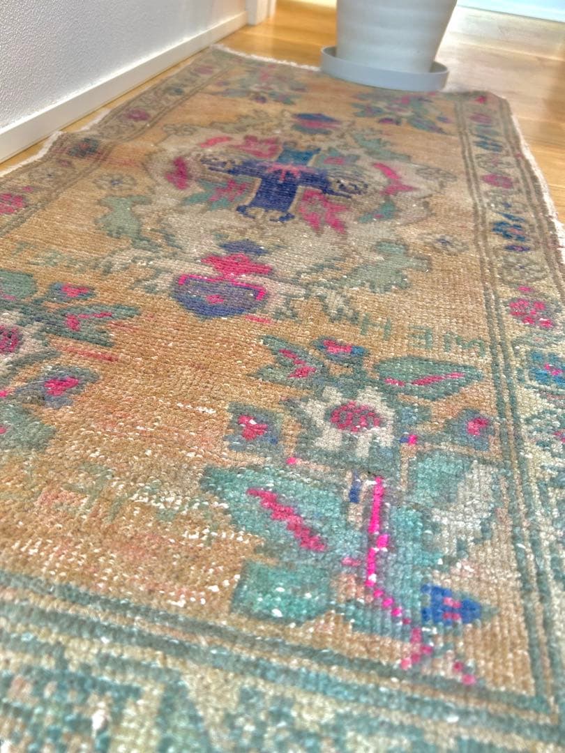 トライバルデザイン ウールラグ 約50×103cm ヴィンテージラグ