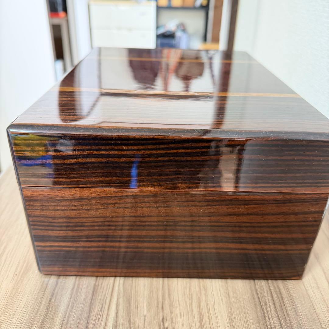 【高額商品】大型　ヒュミドール　フランス製　葉巻用