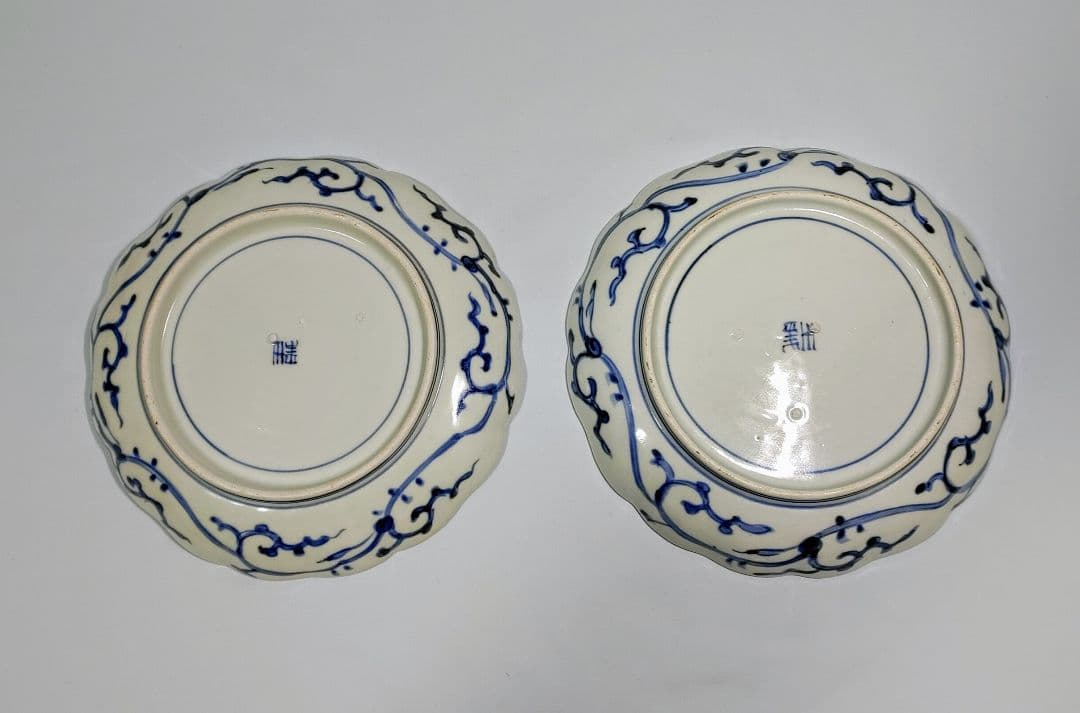 萩唐草七寸皿　二枚　古伊万里