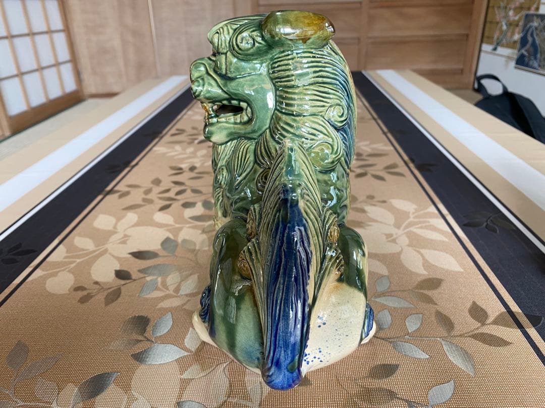 【希少】陶器製 碧青シーサー2体（1体タテ22cmヨコ22cm奥行14cm）
