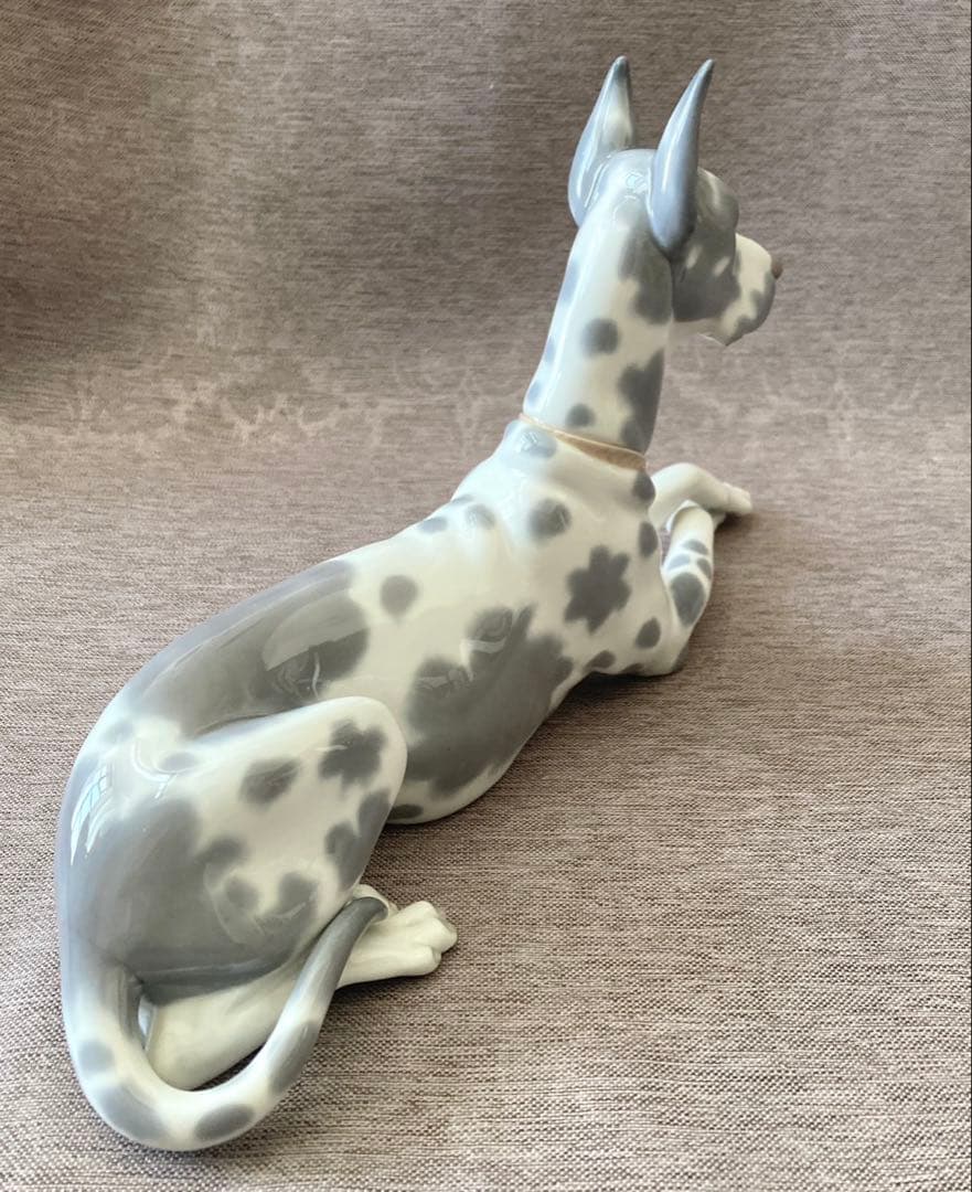 リヤドロ　グレート・デン　犬　グレートデン　イヌ