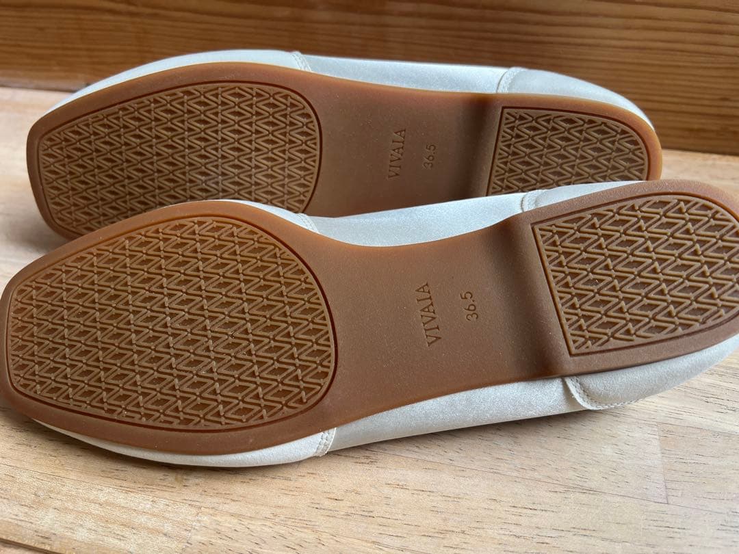 VIVAIA [Cristina] レースアップ サテン スニーカー　36.5