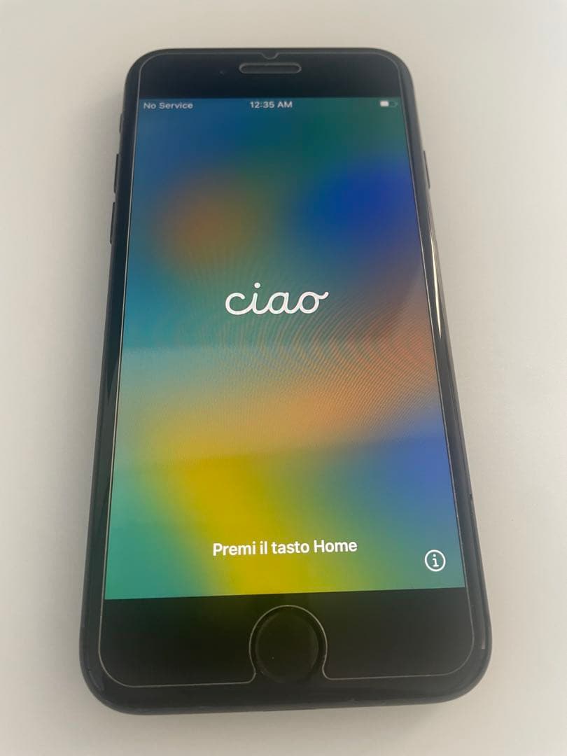 美品★ iPhone8 64GB スペースグレイ バッテリー92% SIMフリー