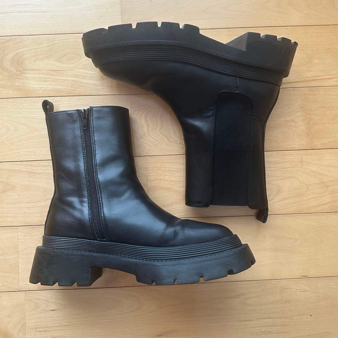 【値下】美品！アトリエブルージュレザー黒サイドゴアタンクブーツS 22.5～23