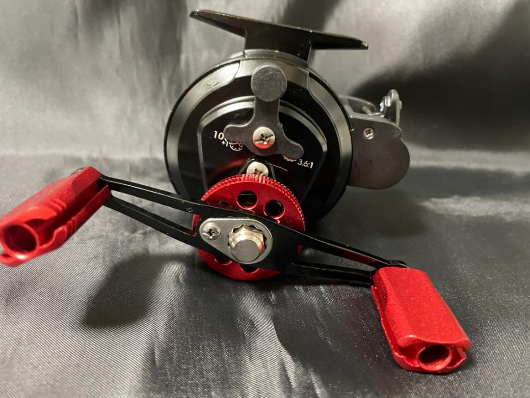 筏 カセ リール左巻き ドラグ付き チョイ出し付き 　マグネットブレーキ付き