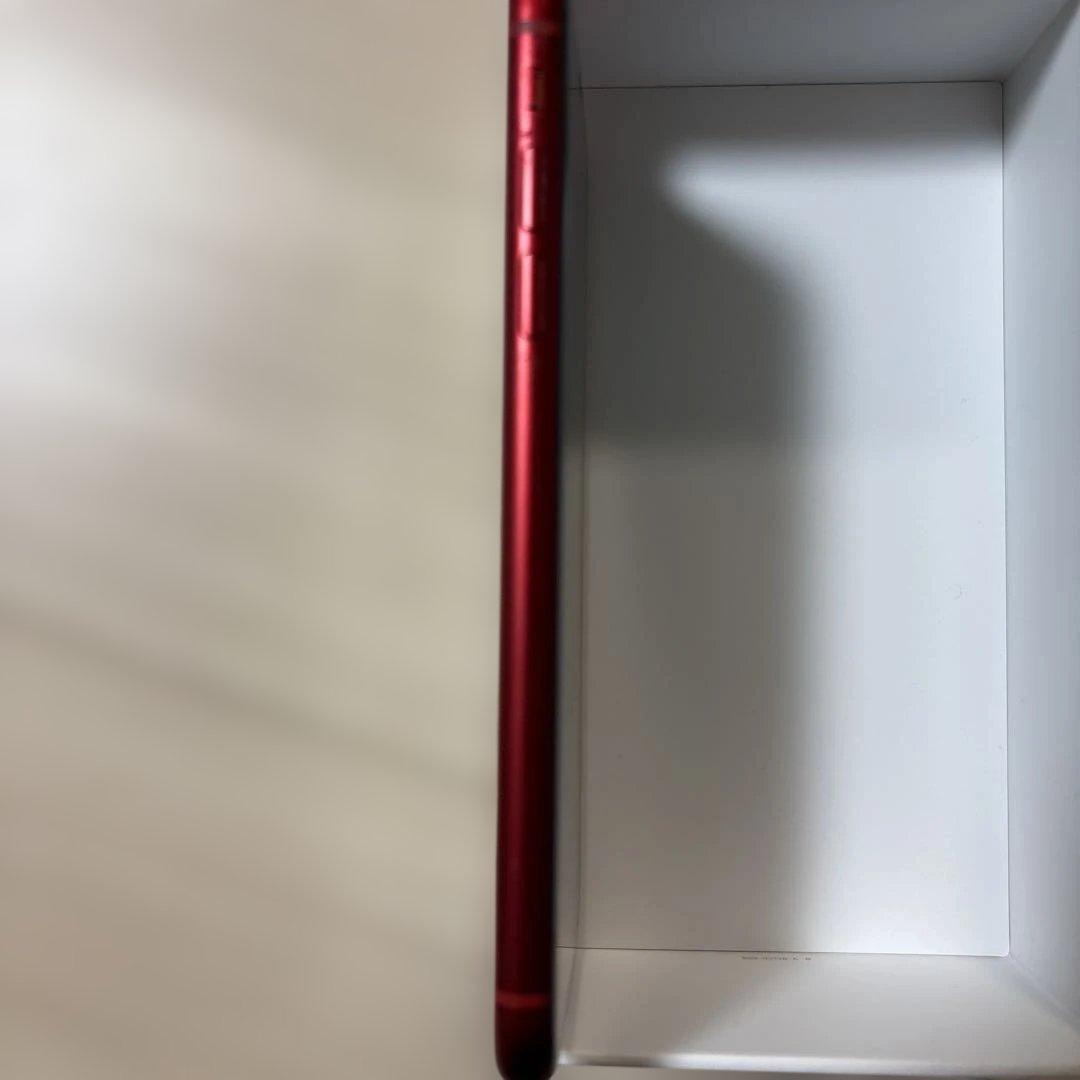 iPhone XR レッド　アイフォン