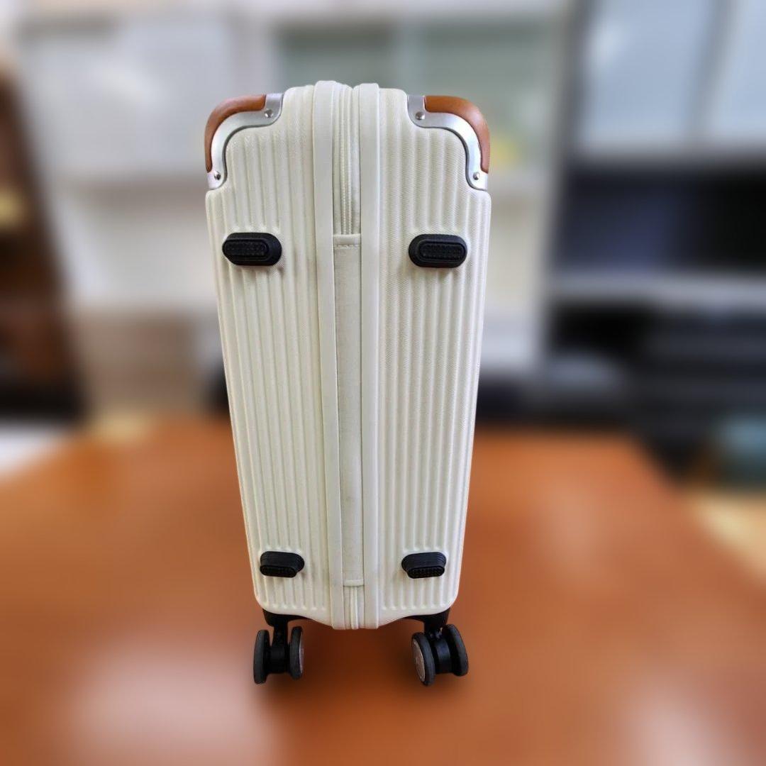 ★スイスミリタリー　スーツケース　38.5L　SM-C920　機内持ち込みサイズ