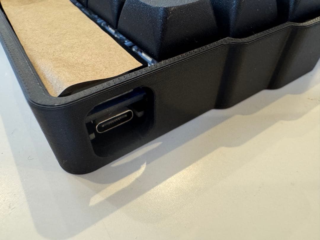 【新品】keyball61 完成品　ベアボーン　lofree hades