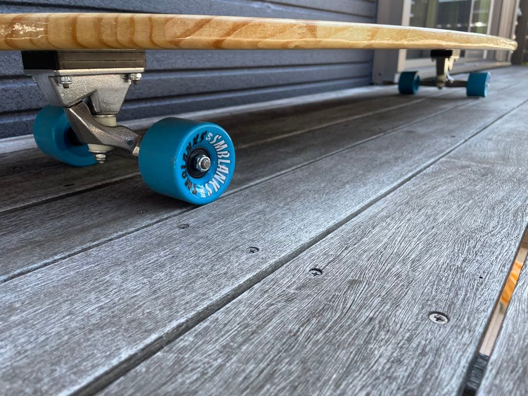 オーダーロングサーフスケート。インテリアオブジェにも！