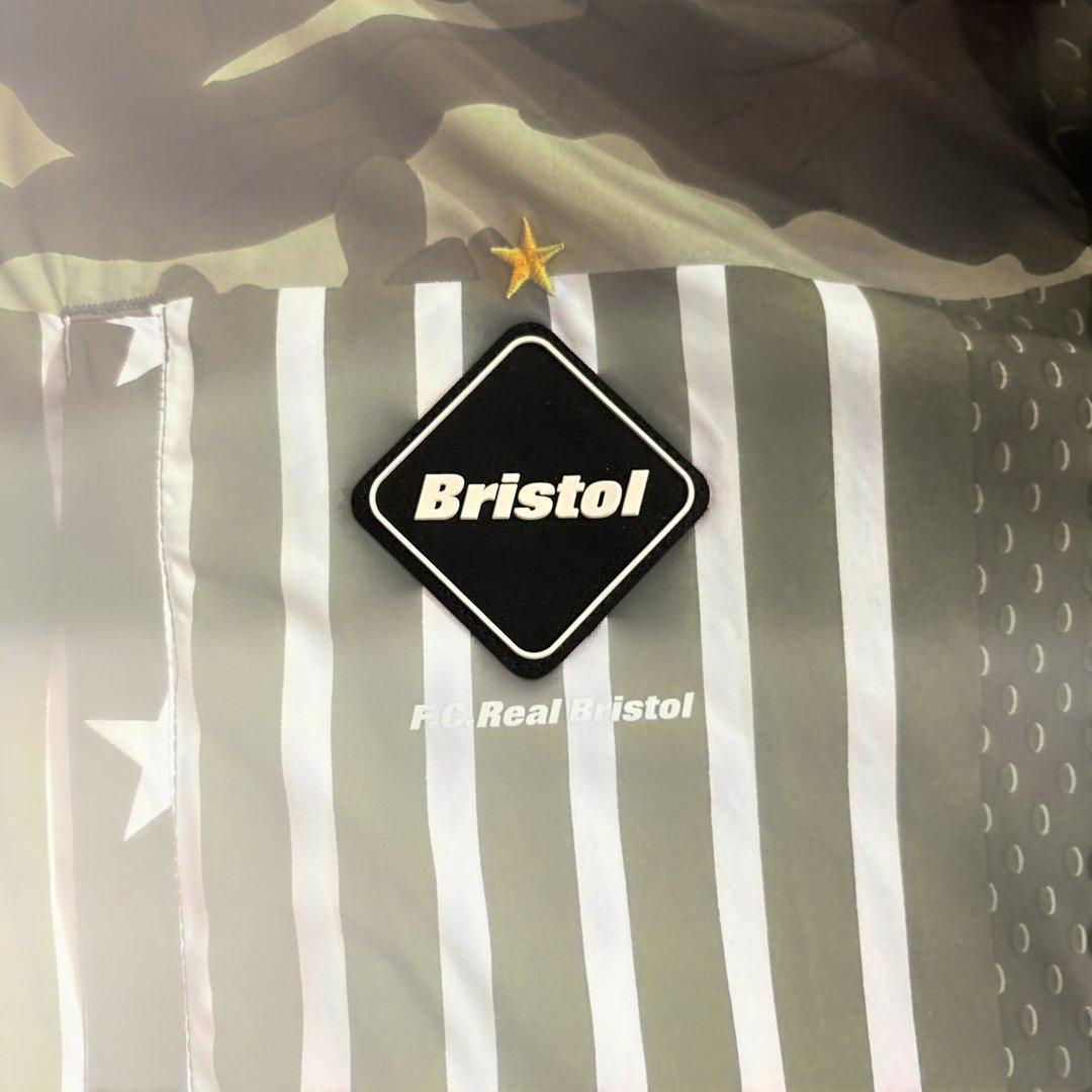 NIKE F.C.R.B ナイロンジャケット　M 迷彩柄　カモフラ　NIKE 星